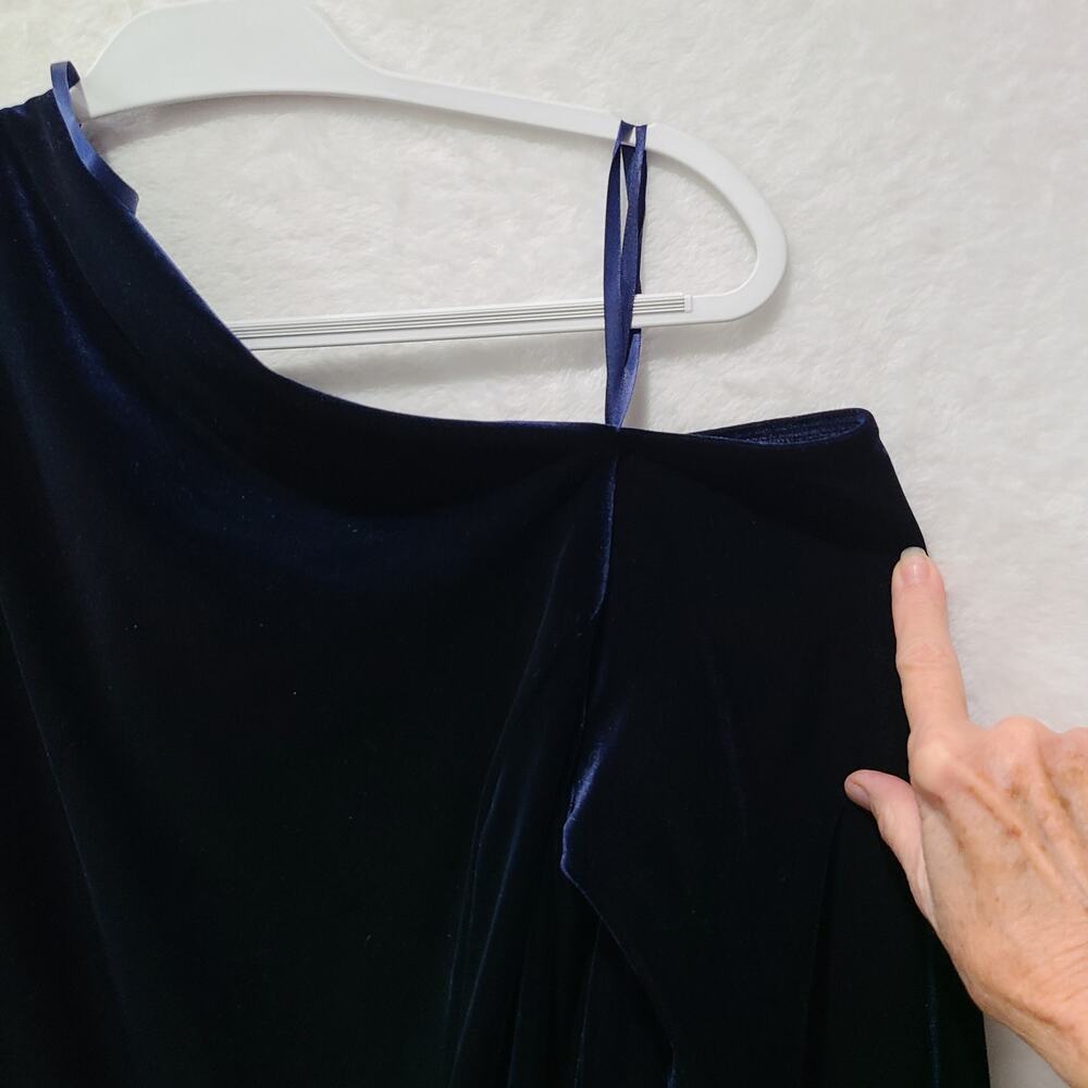 NWT Betsy & Adam Annette Velvet Drop Shoulder Evening Dress Size 14W Navy Velvet - Picture 5 of 9